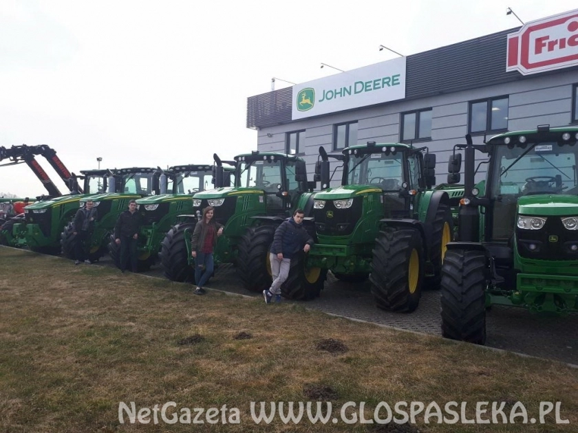 Z ZSEiT po informacje zawodowe do „John Deere” Fricke