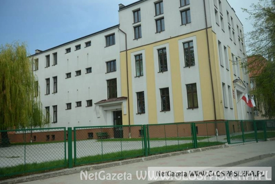 Rozpoczynają się egzaminy maturalne