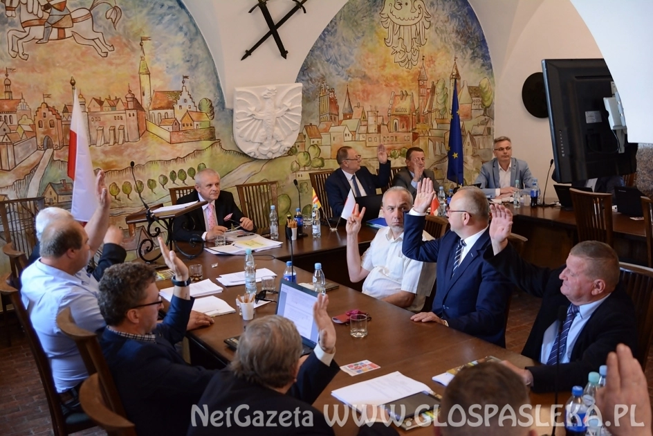 Burmistrz z absolutorium