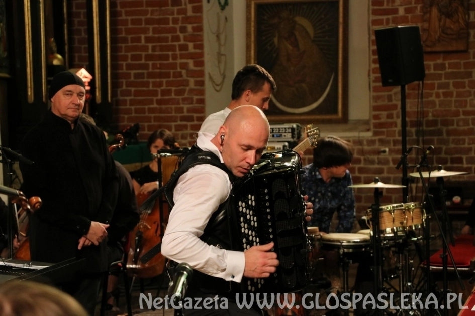 Słowiańska żywiołowość przeniesiona na dźwięk