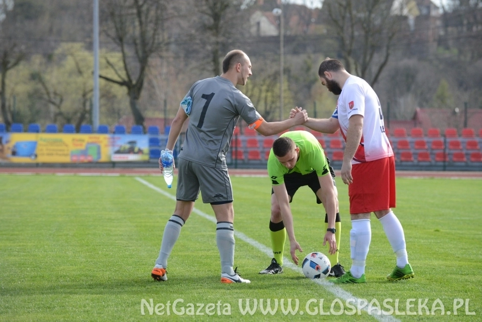 Polonia remisuje z Olimpią 