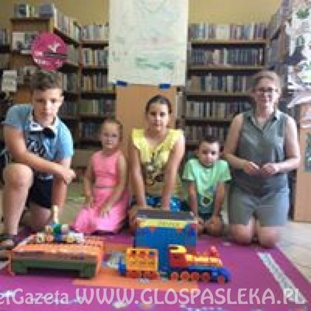 Relacje z zajęć w Bibliotece Publicznej w Godkowie - ” W naszej gromadzie ”
