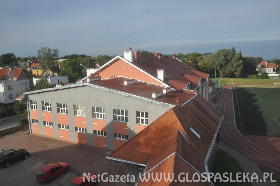 W ZS remont dachu zakończony