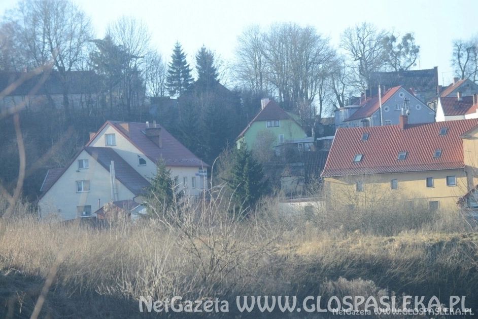 Na skarpie znaleziono zwłoki młodej kobiety