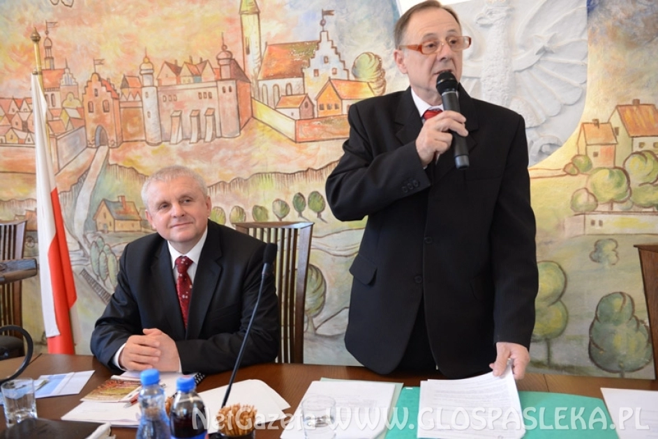 Nieoficjalne wyniki wyborów w Pasłęku - bez II tury