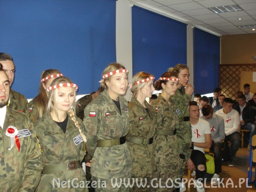 100. rocznica odzyskania niepodległości w ZSEiT