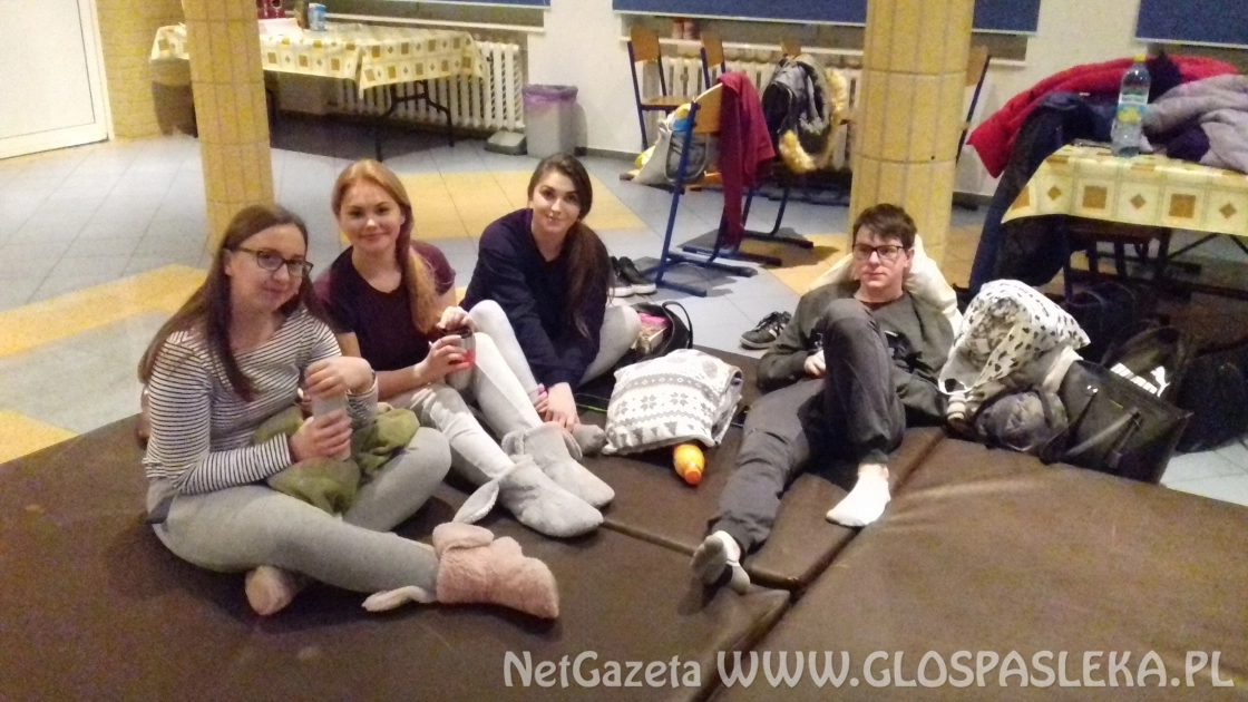 Nocny Maraton Lektur w ZSEiT