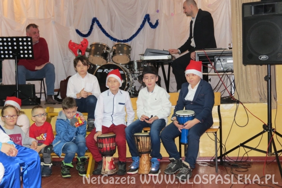 Świąteczne spotkanie w Skowronach.