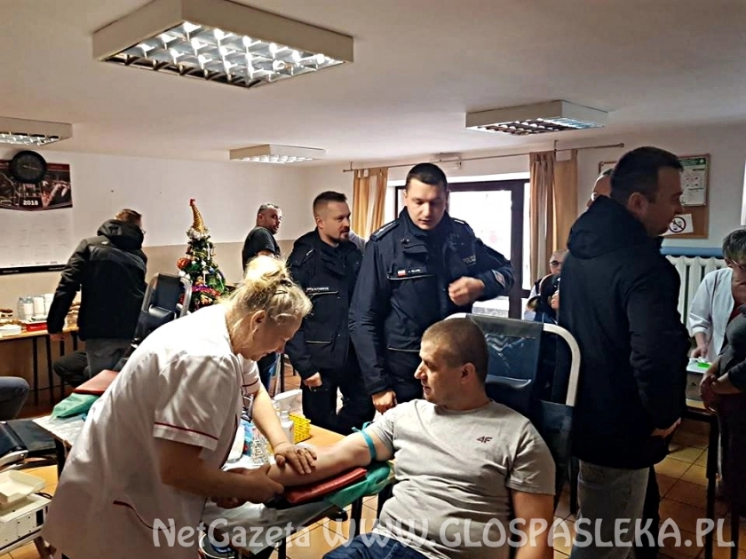 Policjanci, strażacy, uczniowie – wszyscy dziś honorowo oddawali krew w Godkowie