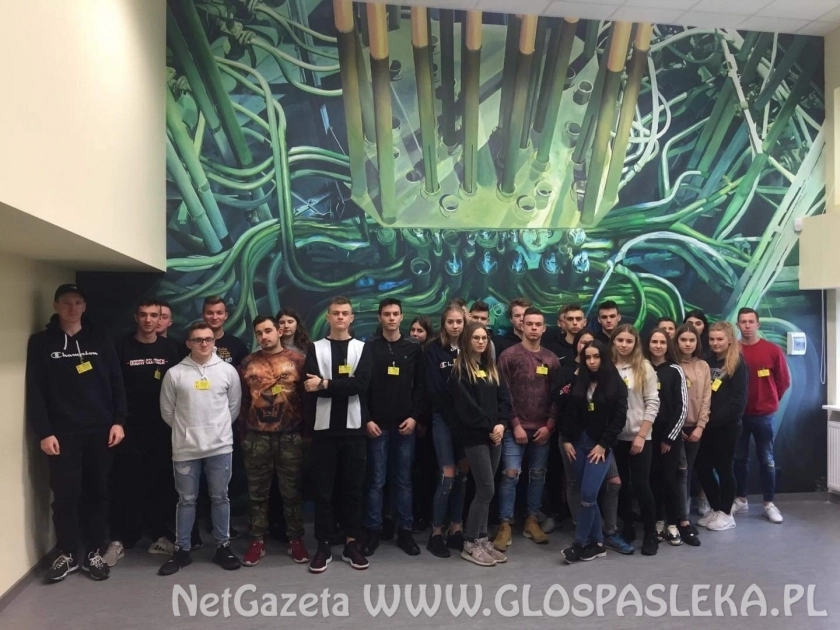 Uczniowie ZSEiT w Warszawie