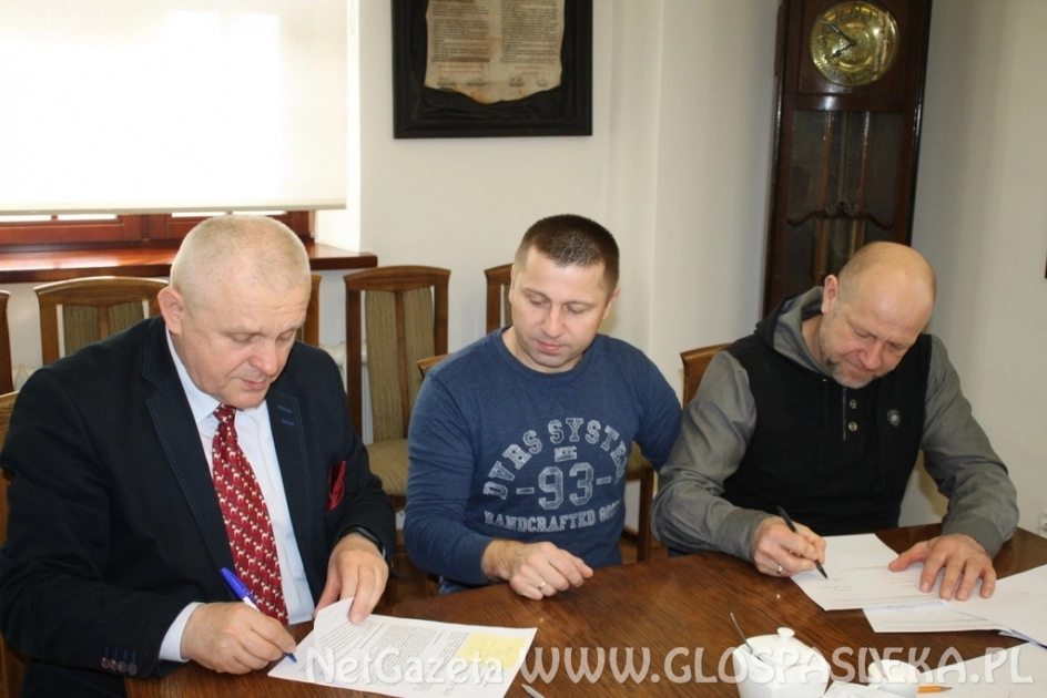Podpisanie umowy o wsparcie realizacji zadania publicznego
