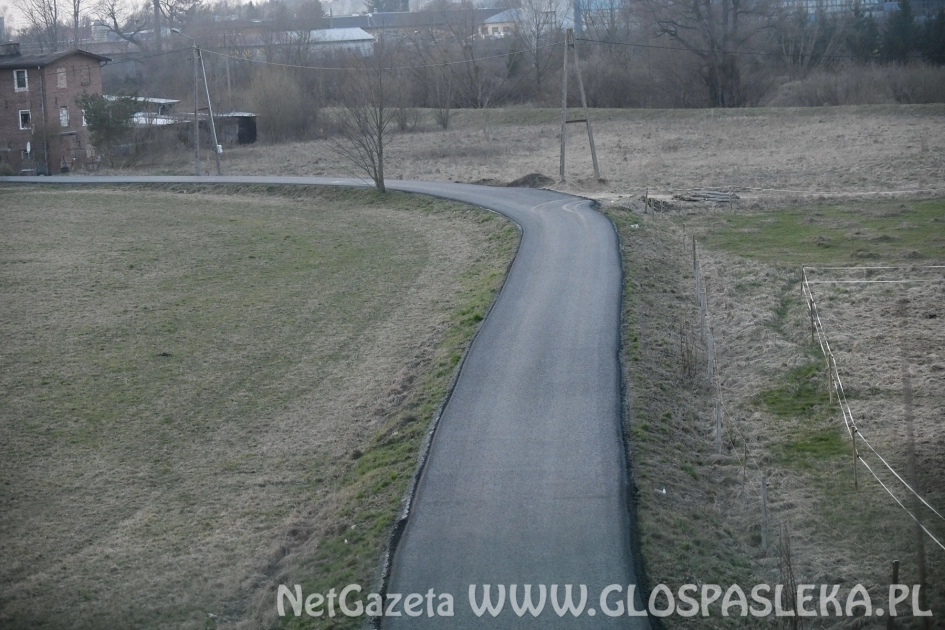 Asfalt na ul. Dolnej
