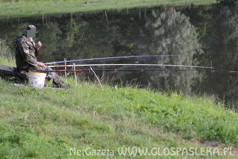Uwaga wędkujący w Jeziorku Miejskim