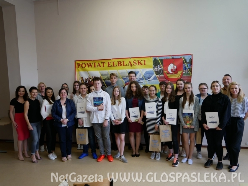 III MIĘDZYSZKOLNY KONKURS RECYTATORSKI  POEZJI OBCOJĘZYCZNEJ