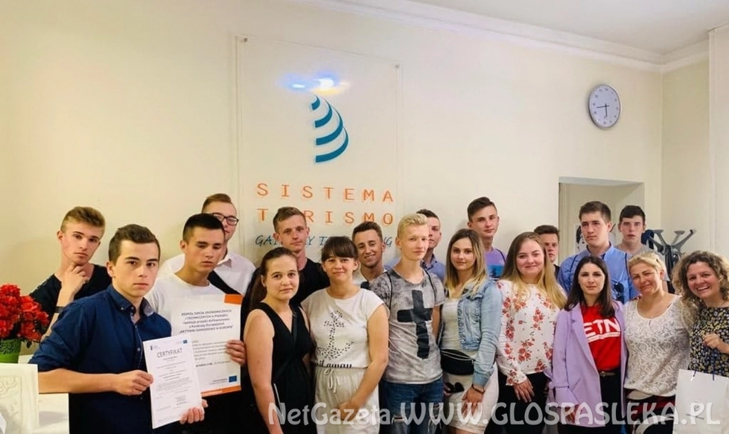 Powrót uczniów ZSEiT z Rimini 