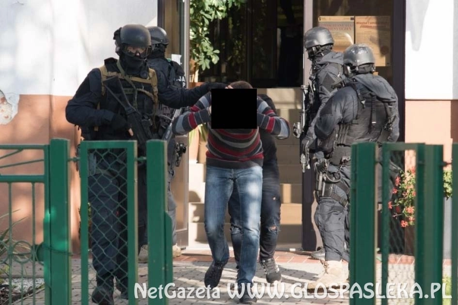 Szturm na szkołę w Pasłęku