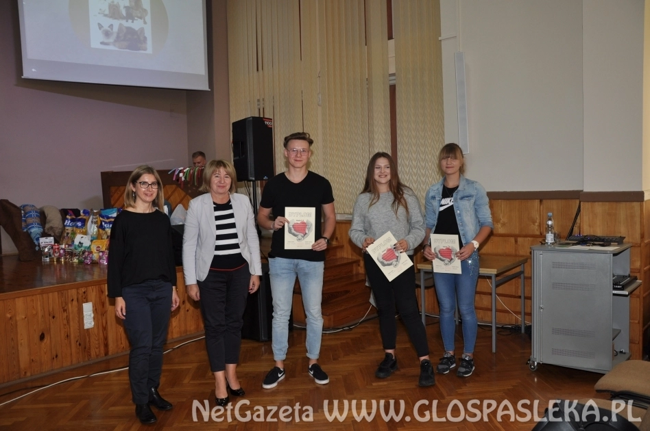 Światowy  Dzień Zwierząt w Zespole Szkół