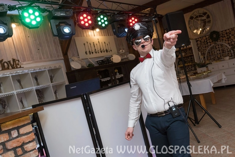 ANDRZEJKI  w DOLINIE SADOSIÓW w Dobrym