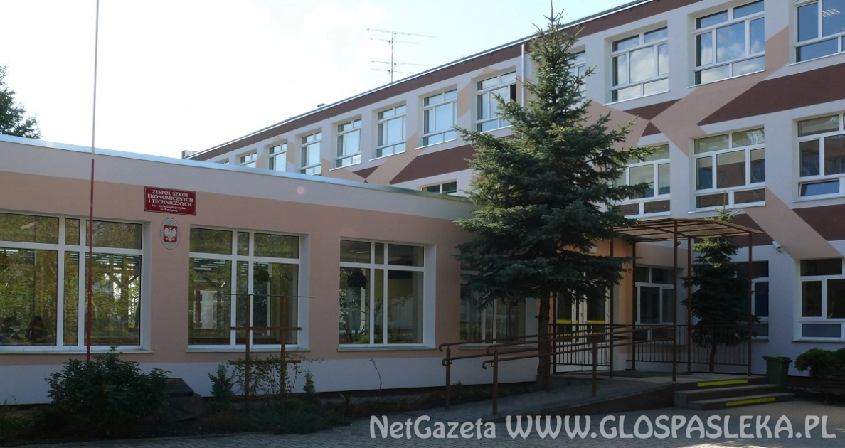 Uczniowie ZSEiT jadą do Riminii