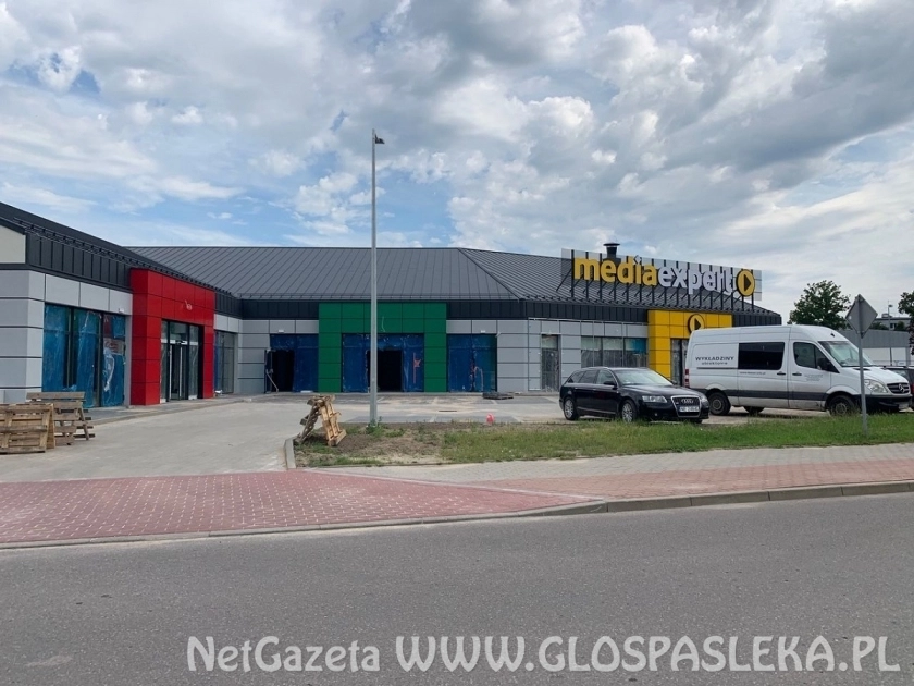 Kolejne markety w Pasłęku