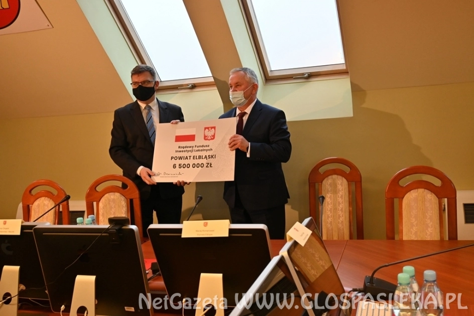 Wojewoda gościł w starostwie powiatowym