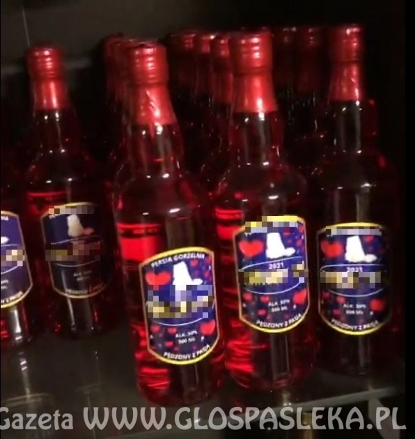 Pasłęk: Bimbrownia w budynku gospodarczym