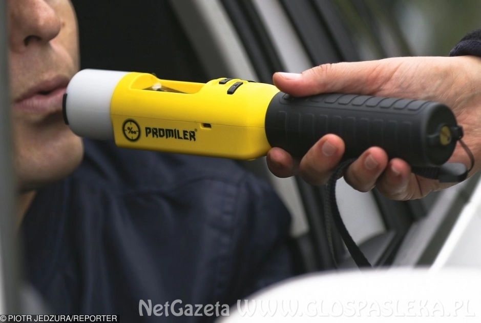 Pijany kierujący zatrzymany przez patrol ruchu drogowego