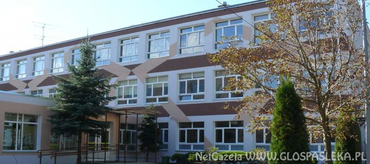 Dobra zdawalność egzaminów maturalnych w ZSEiT w Pasłęku