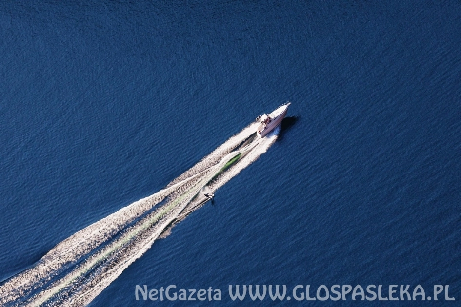 Wynajem łodzi na weekend - jaką łódź wybrać?