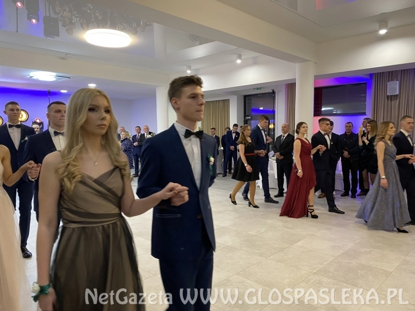 Studniówka w Rolniku