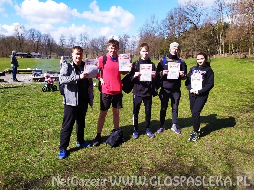Zwycięstwa kadetów ZSEiT w biegu na orientację
