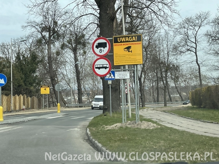 Nowe oznakowanie ul. Zamkowej