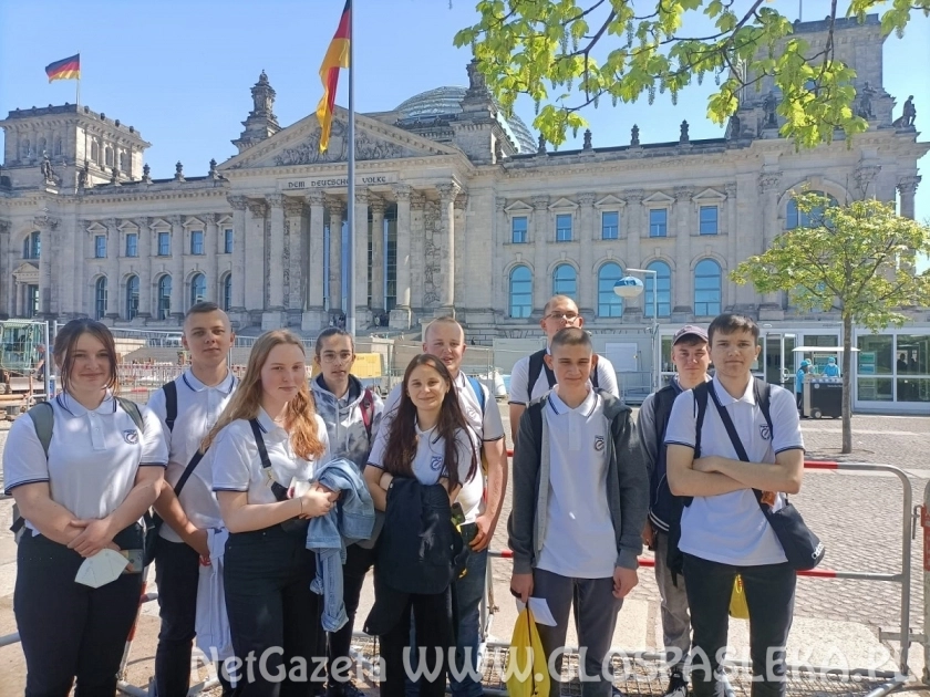 Uczniowie ZSEiT w Berlinie