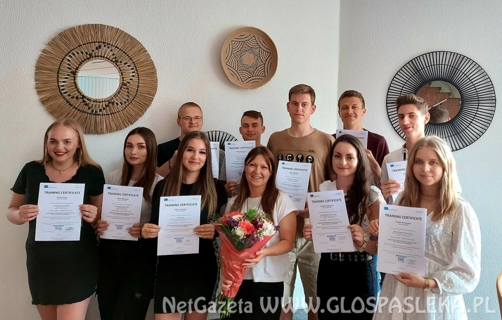 Uczniowie Zespołu Szkół w Portugalii