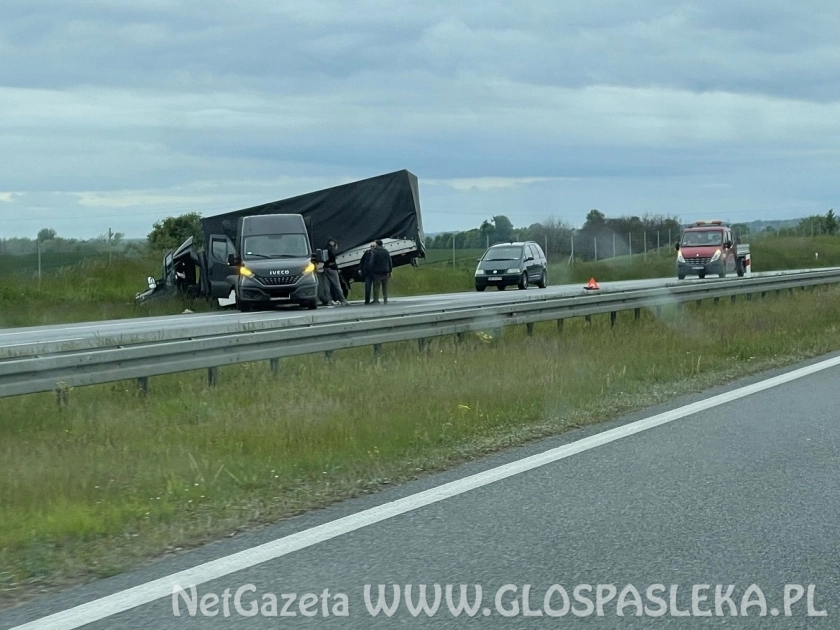 Nocna kolizja na S 7