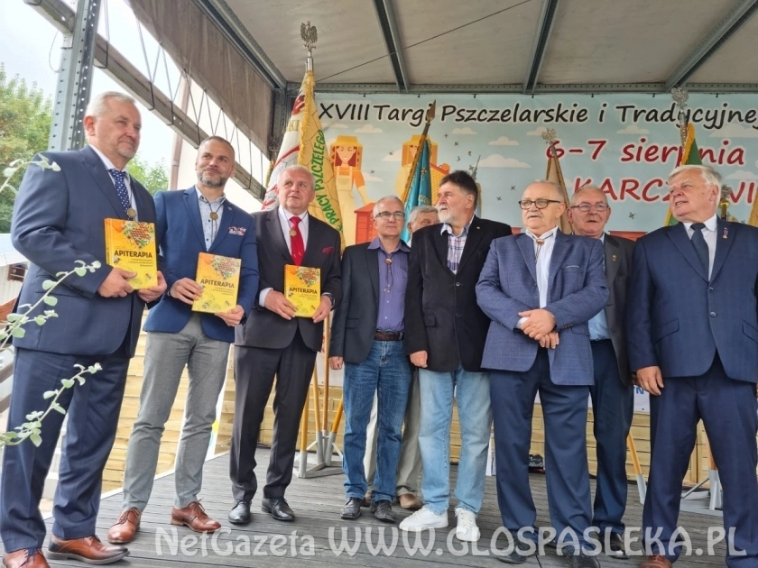 Obchody 100 – lecia Polskiego Związku Pszczelarskiego