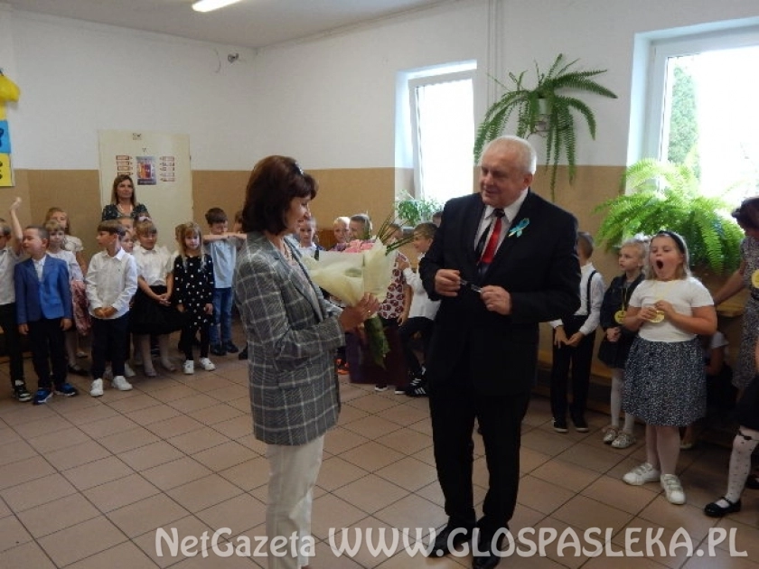 Uroczysty początek roku szkolnego