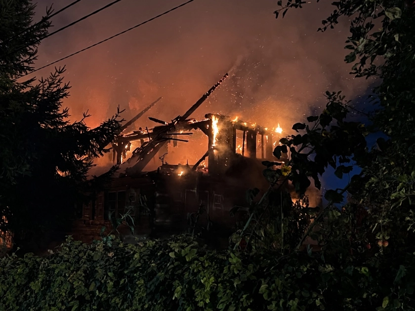 Pożar budynku jednorodzinnego w Jelonkach