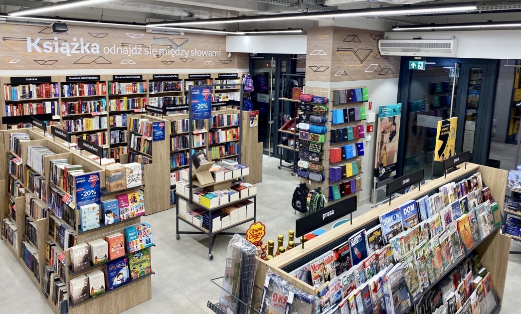 Wyposażenie księgarni – oto bestsellery wśród mebli