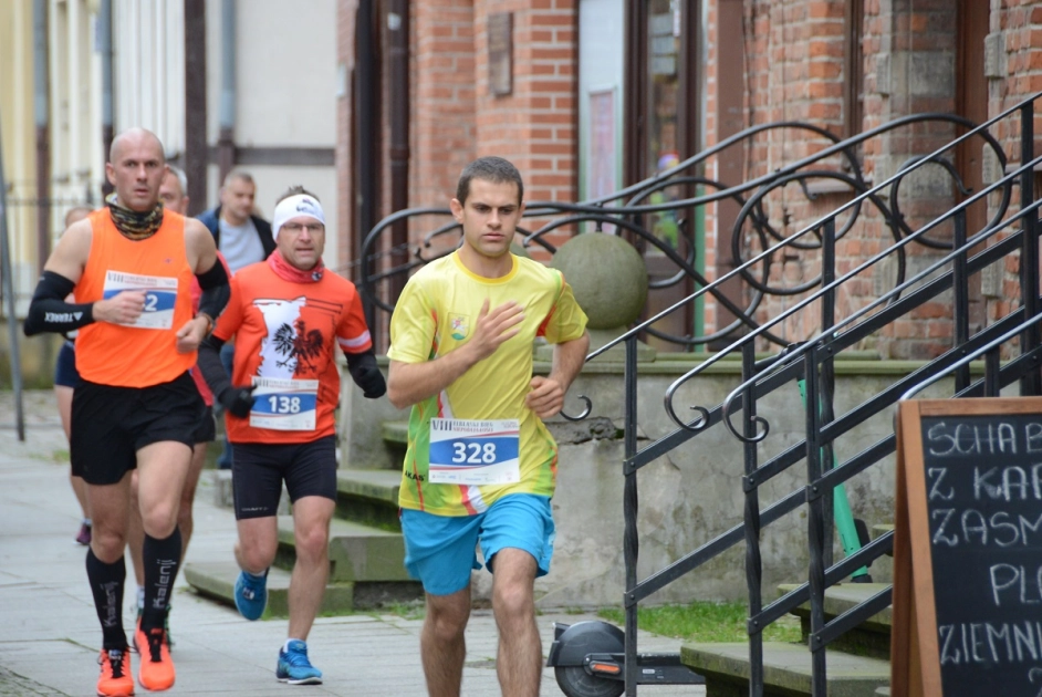 Pasłęczanie w elbląskim Biegu Niepodległości