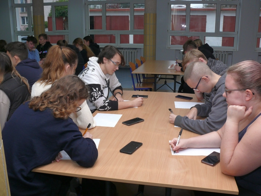 Kompetencje przyszłości w ZSEiT