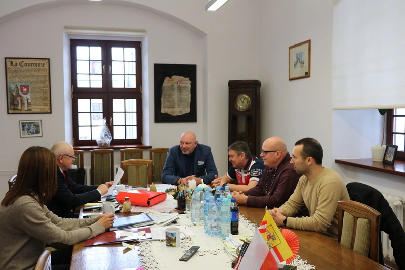 Umowy na dofinansowanie zajęć sportowych podpisane