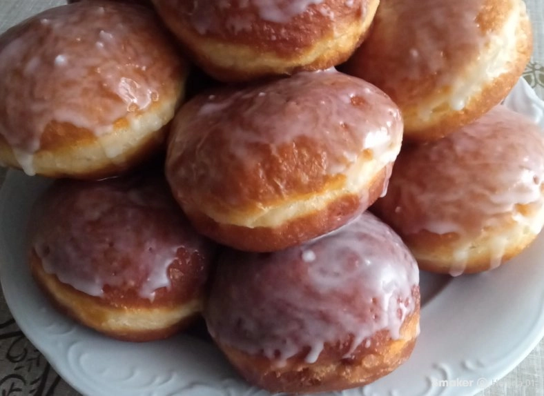 Dzisiaj jemy pączki