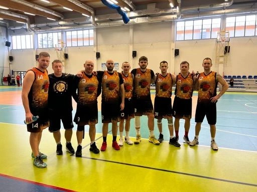 Koszykówka – pasłęczanie wygrywają w Bezledach