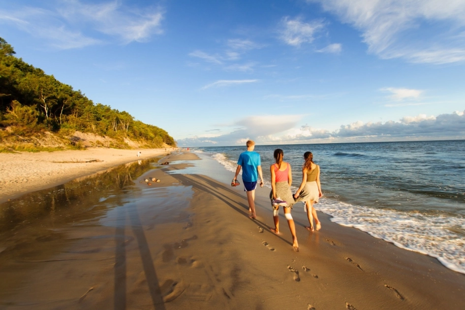 Którą miejscowość wybrać na wakacje - Pobierowo czy Sarbinowo?