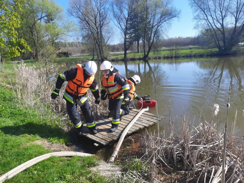Manewry strażaków z OSP