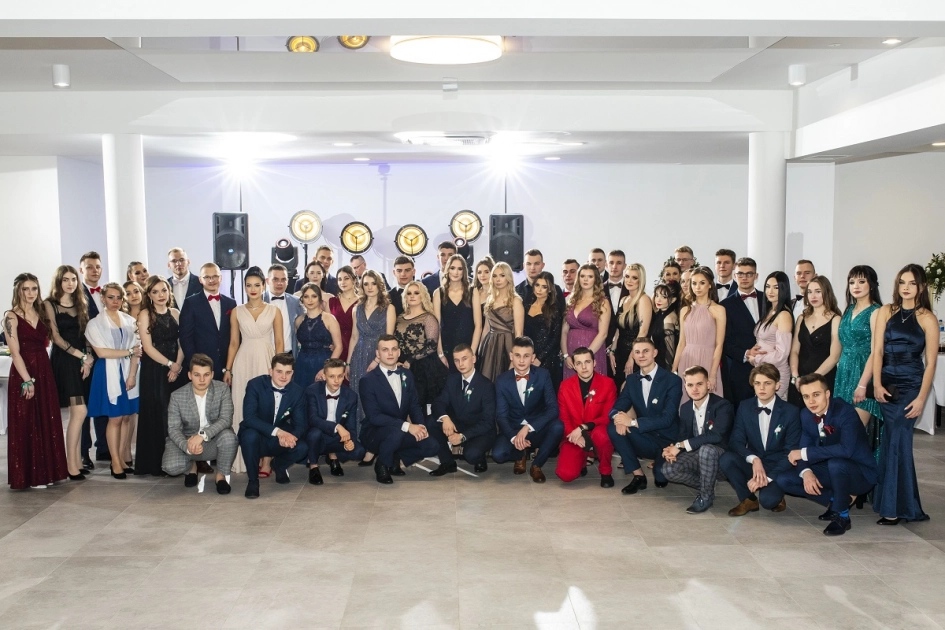 Zdawalność matur w ZSEiT w Pasłęku wyższa od średniej krajowej i wojewódzkiej