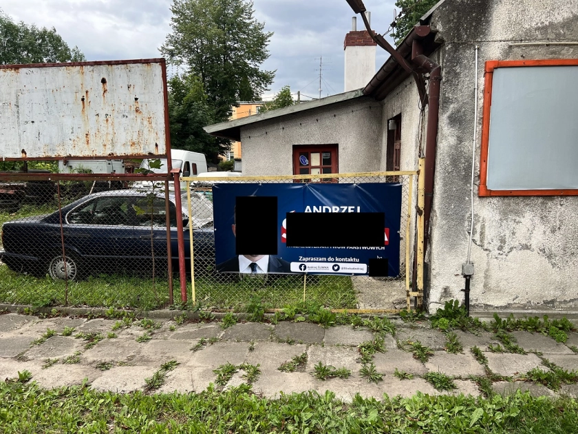 Wiceminister „Owoc” powiesił się na płocie