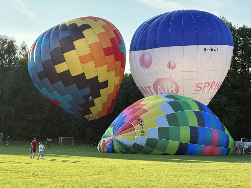 Pierwsze loty balonowe