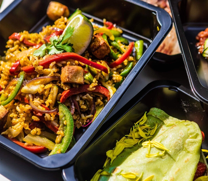 Smacznie i zdrowo z fit cateringiem